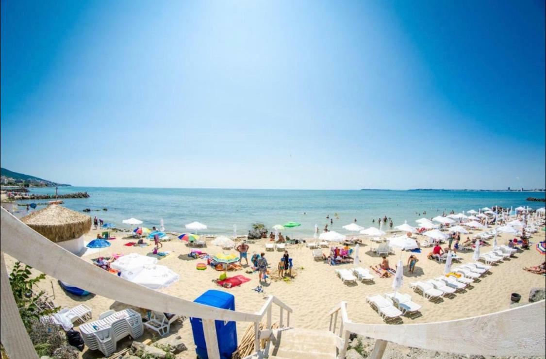 Apartment In Prestige Fort Beach Sveti Vlas Exterior photo